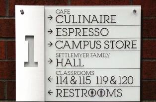 激光切割導(dǎo)向牌，再路癡也不會迷路啦