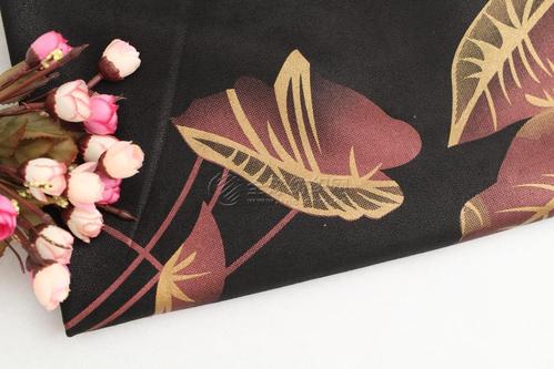 布料激光裁剪機(jī)，讓你的戰(zhàn)袍美出新高度