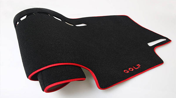 激光切割汽車儀表臺(tái)避光墊， 讓您的愛車夏日更安全！