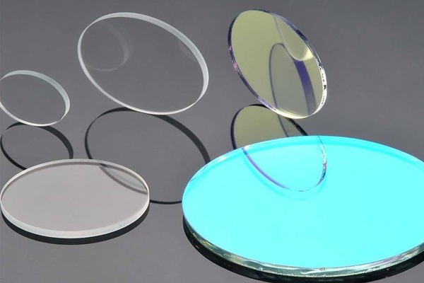 光學(xué)玻璃異形切割劃線設(shè)備——玻璃激光打孔機