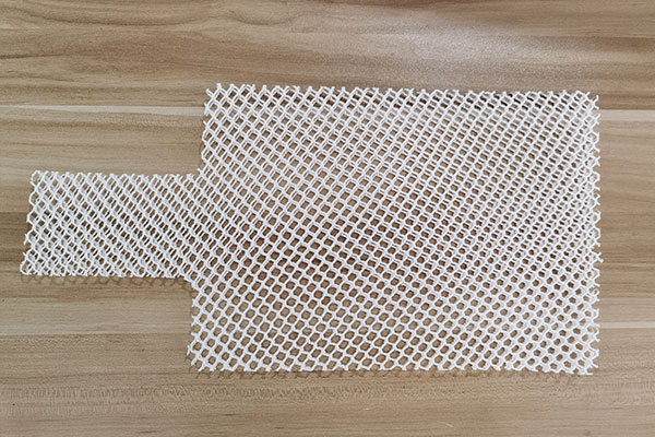 三明治網(wǎng)布激光裁剪設備—3D網(wǎng)布激光切割機