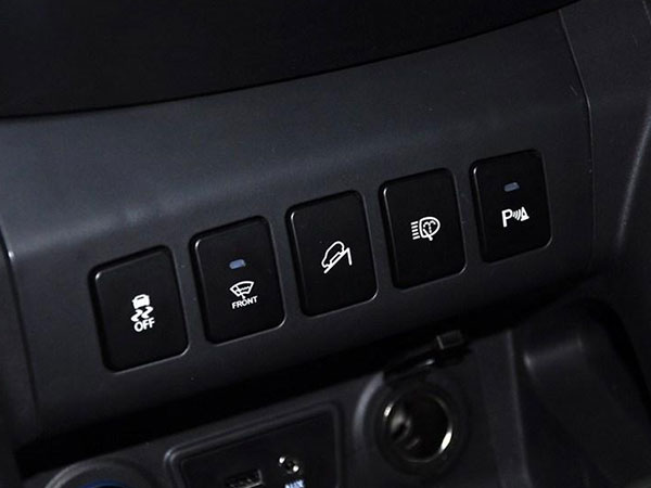 汽車按鍵激光鐳雕-按鈕激光打標(biāo)工藝 汽車按鍵激光鐳雕-按鈕激光打標(biāo)工藝