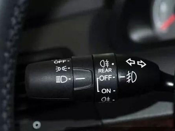 汽車按鍵激光鐳雕-按鈕激光打標(biāo)工藝 汽車按鍵激光鐳雕-按鈕激光打標(biāo)工藝