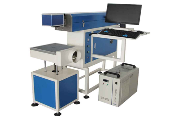 當(dāng)中秋與激光相遇，故事開始了.........