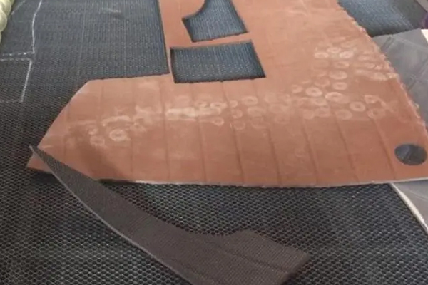 汽車避光墊激光切割工藝 汽車避光墊激光切割工藝